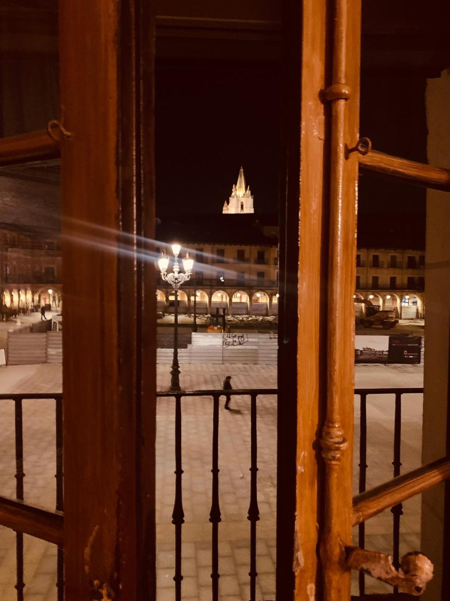 Arquitecto De La Vida- Plaza Mayor León Zewnętrze zdjęcie